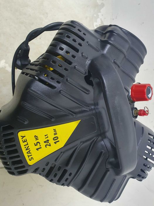 Kompresor Pionowy Stanley 24L 8 Bar