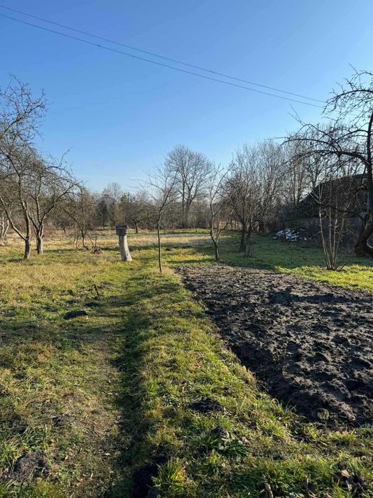 будинок та земельна ділянка 28 сот., м. Жовква