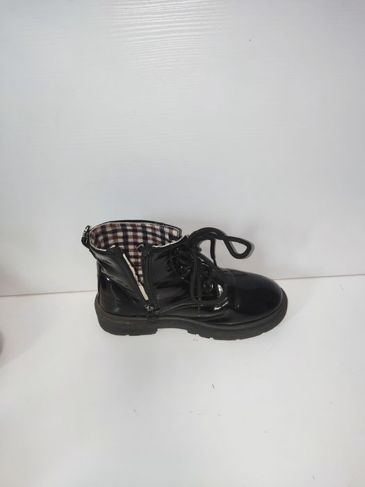 Черевики для дівчинки