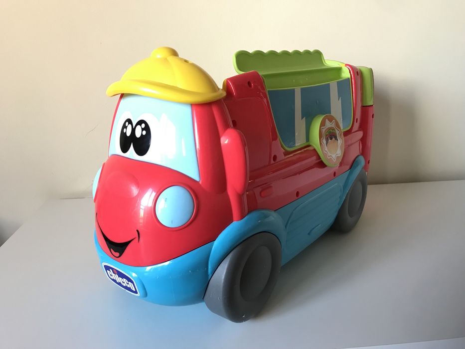 Brinquedos educativos chico