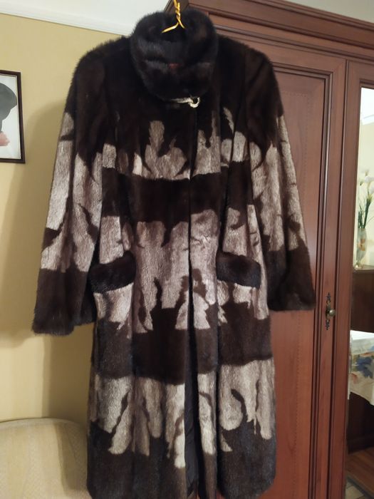 Шуба из высококачественной норки .