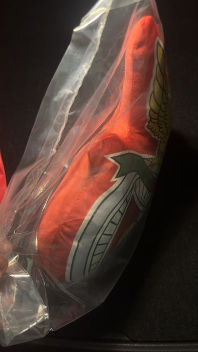 Almofada peluche 3d simbolo do Benfica