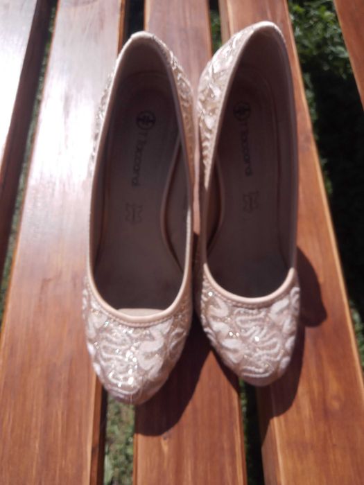 Buty damskie szpilki