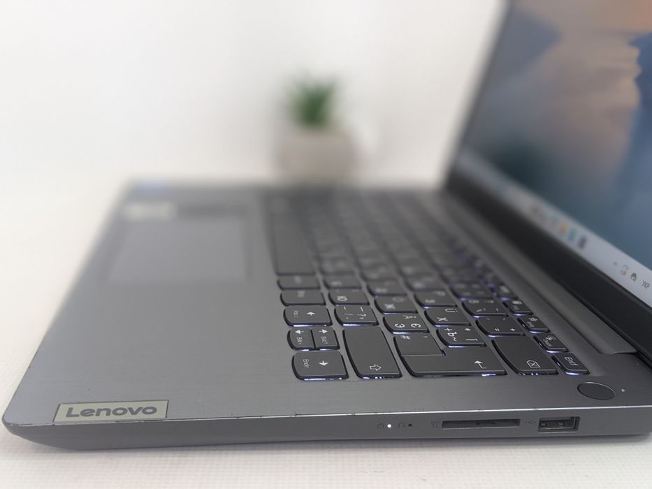 Lenovo IdeaPad 3 14IAU7  (Core i3-1215U/8/256GB)Підсвітка/Гарантія