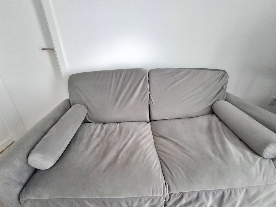 Vendo sofá praticamente novo de veludo
