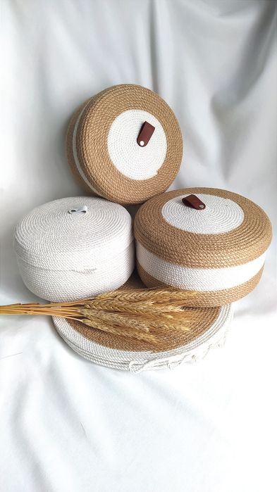 Корзинки, серветниці, плейсмати, костери