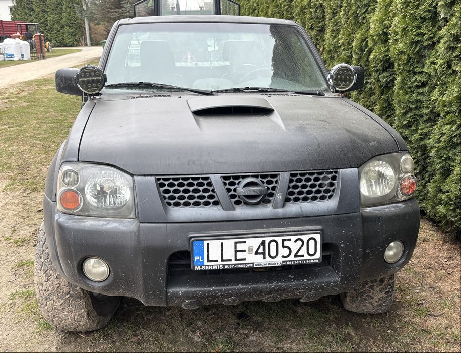 Nissan Navara silnik 2.7 terano 2004