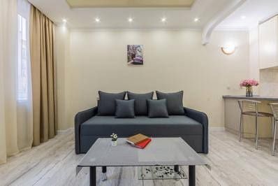 Двухкомнатная квартира посуточно в ЖК Комфорт таун