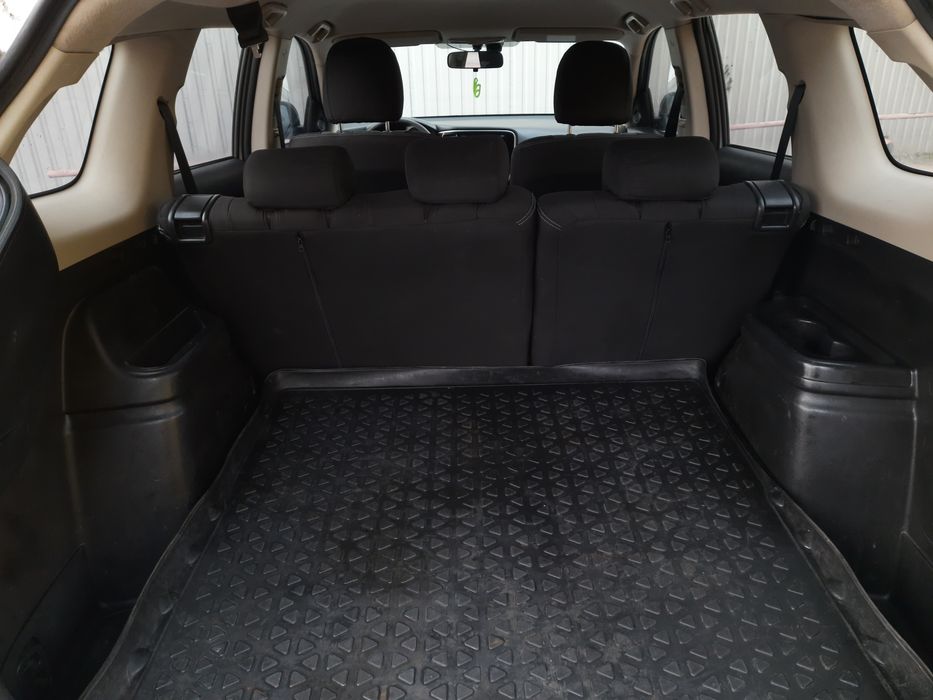 Mitsubishi Outlander 3