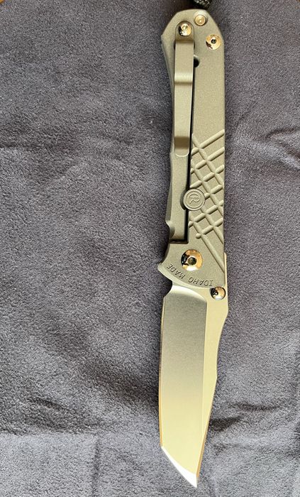 Chris Reeve Knives Umnumzaan MagnaCut