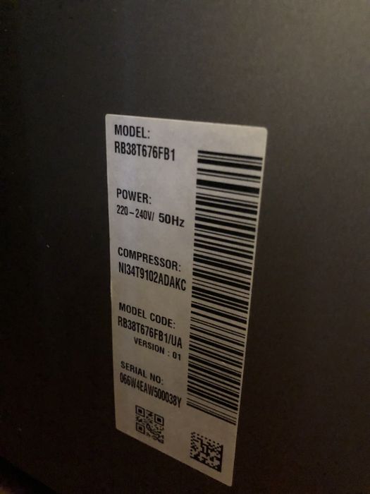 Холодильник Samsung rb38t676fb1
