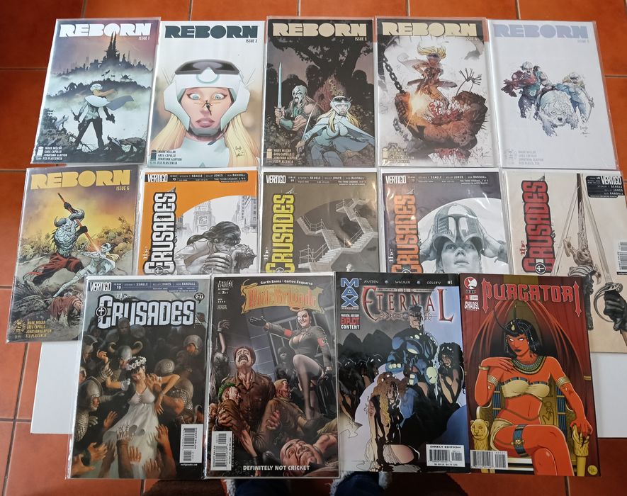 74 Livros em francês, inglês e espanhol