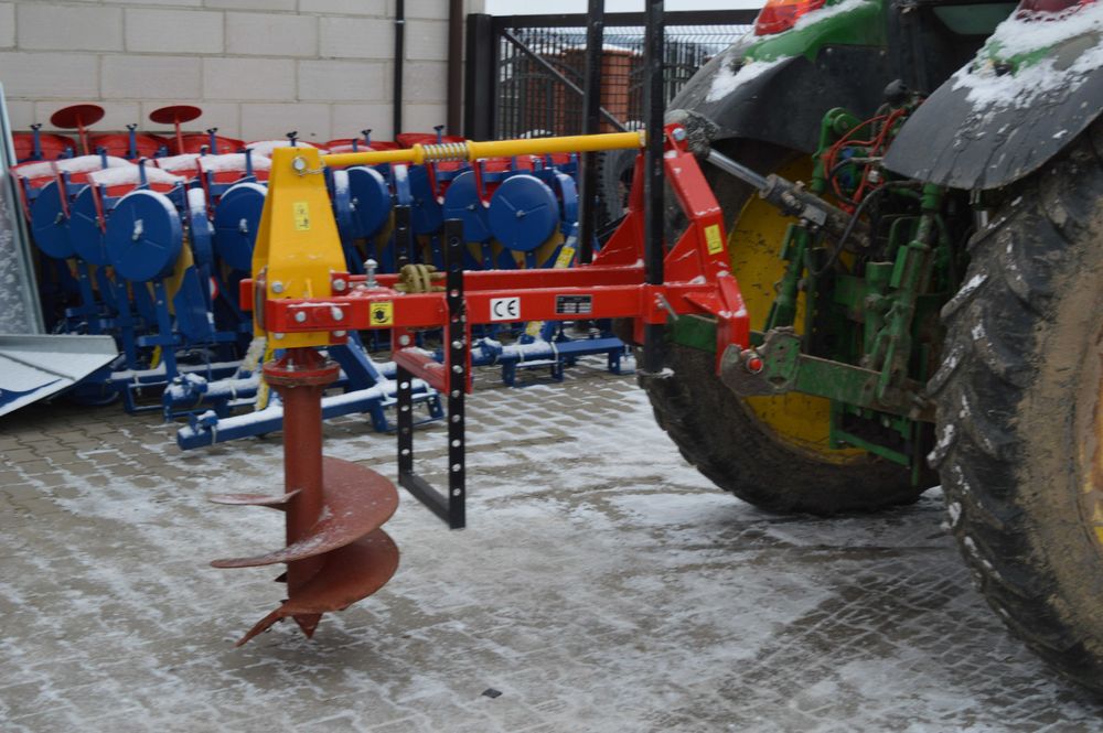 Wynajem Świder ziemny wiertnia ciągnikowa 18/25/50cm wiertło SZ-1