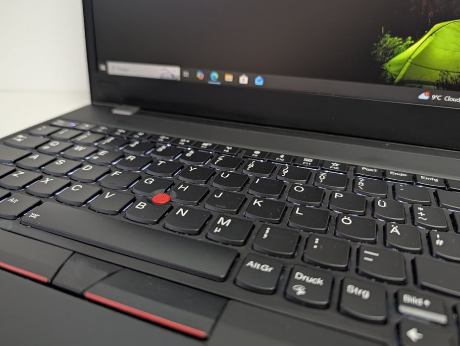 Уцінка! Ноутбук Lenovo ThinkPad T15 G1/i5-10210U/16GB/256M2/FHD/15"