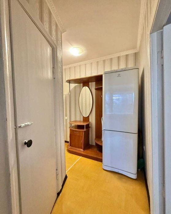 Продам 2хкомн квартиру. Торг. Программы