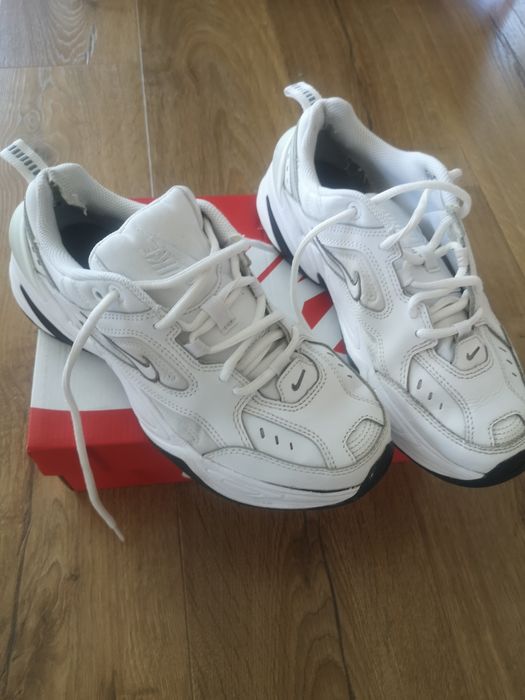 Sprzedam damskie buty Nike rozm. 40