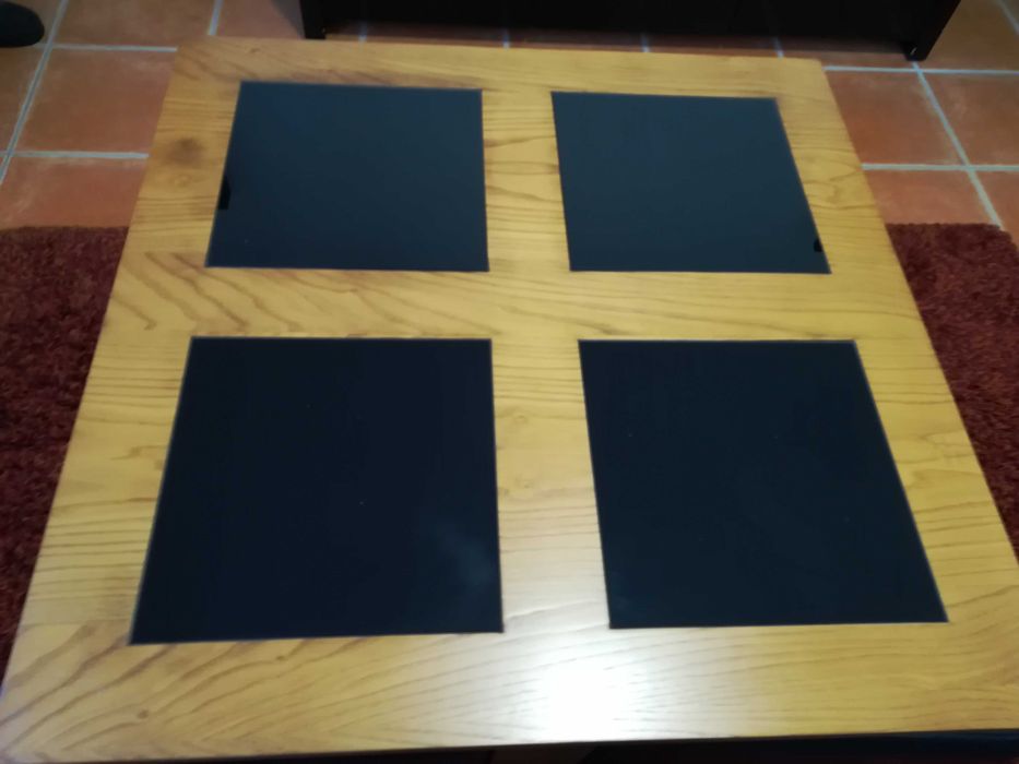 Mesa de sala de estar