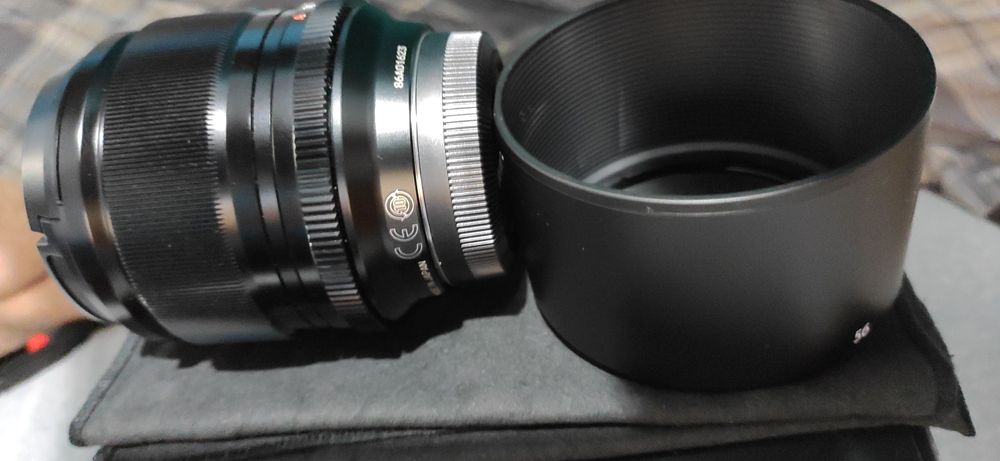 Lente/Lens Fuji 56 1.2 R