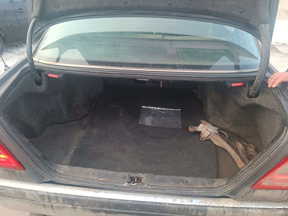 Продам Мерседес W202