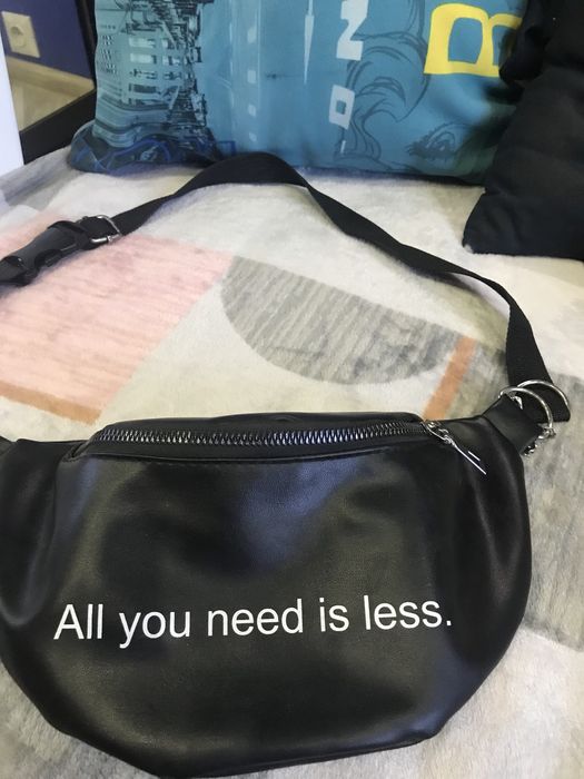 новая чёрная барсетка