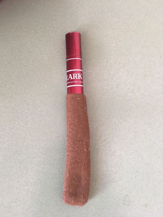 Isqueiro a gas vintage Publicidade "Lark"