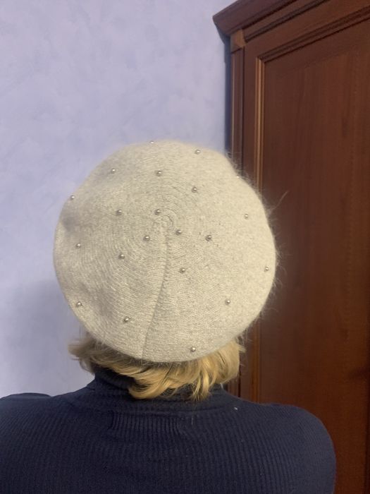 Берет зимний серый