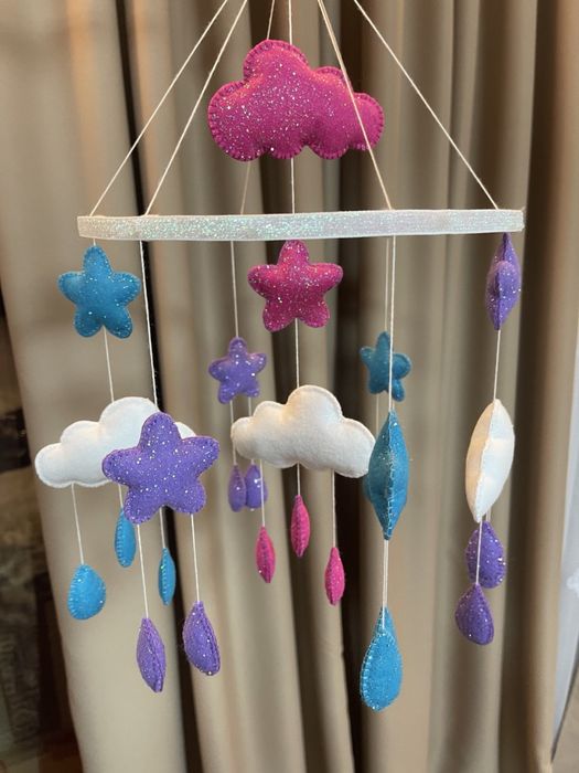 Мобіль в ліжечко