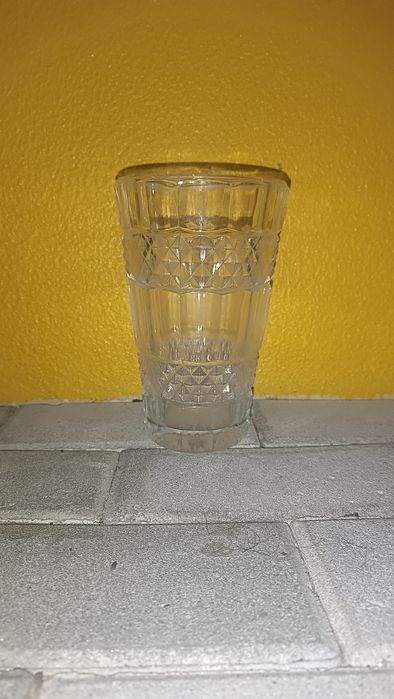 Conjunto de 2 Jarras Decorativas