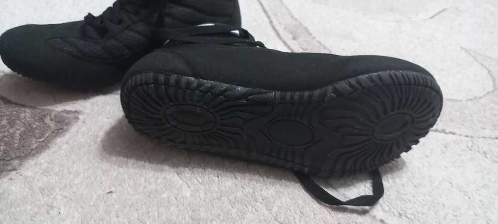 Борцівки дитячі.