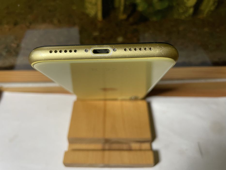 iPhone 11 на 64 гб