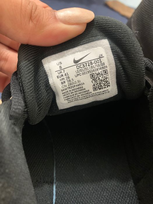 Tênis Nike preto