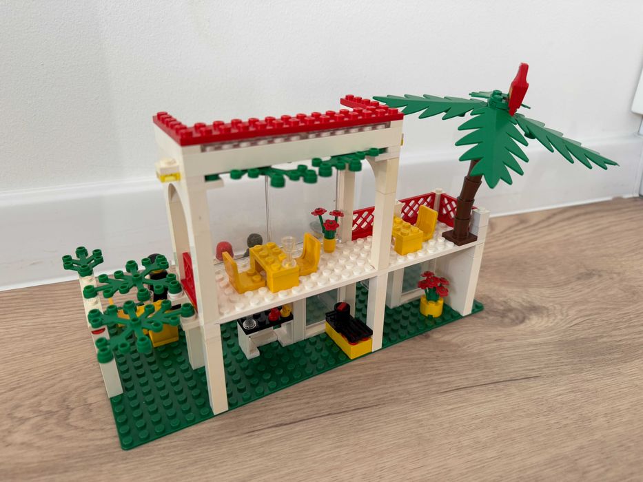 LEGO Classic Town Paradisa 6376 / 10037 Kawiarnia Breezeway Cafe