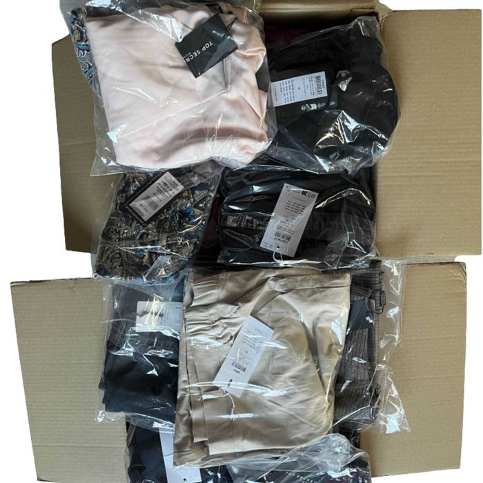 BOX 30 sztuk odzieży z metkami ze zwrotów konsumenckich | Hurtownia