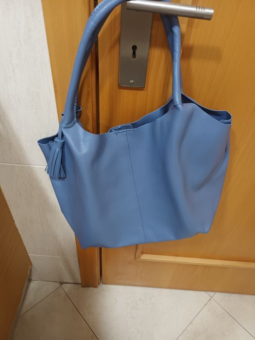 Mala de ombro azul