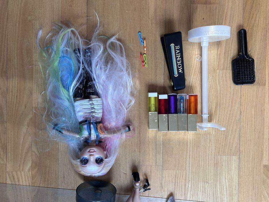 lalka rainbow high amaya studio fryzjerskie