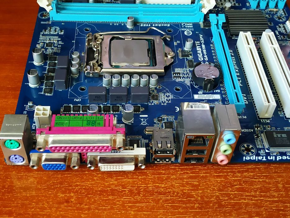 комплект материнка GIGABYTE H61M-S2PV +i5 3470+8Gb DDR3