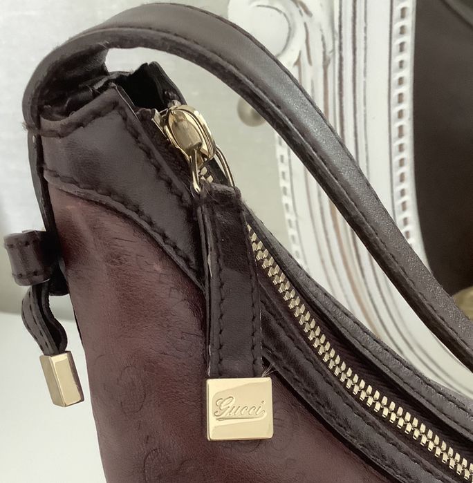 Mala original GUCCI em pele gravada