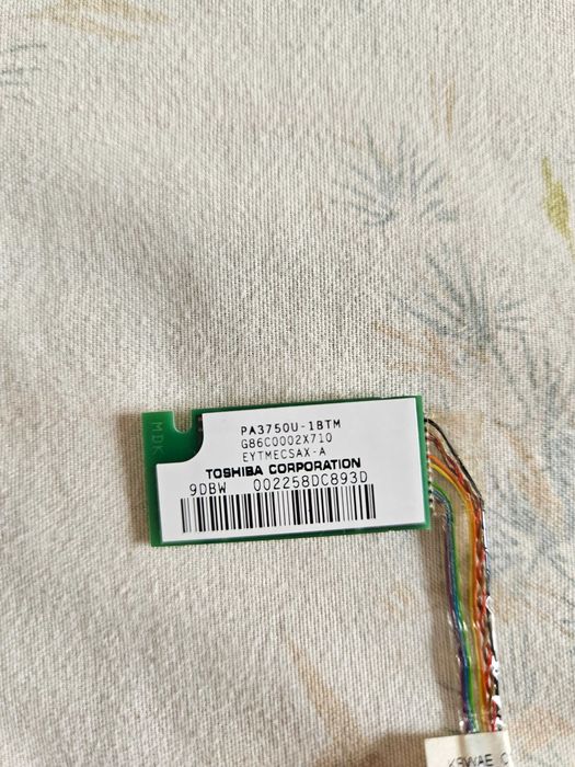 Intel i3 330m + memoria ram 2x2GB + placa Wifi + Placa Bluetooth