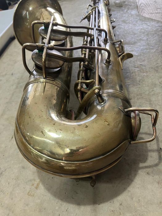 Saxofone Conn 10M tenor