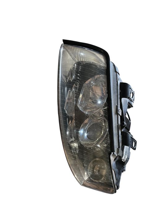 Faro izquierdo xenón Audi A4 b6