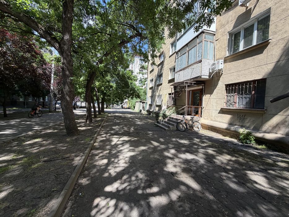 Продаю 2кк ул Героев Спасателей (Лягина) Под коммерцию