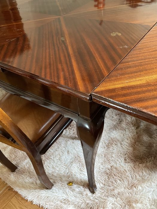 Mesa de sala de jantar extensivel