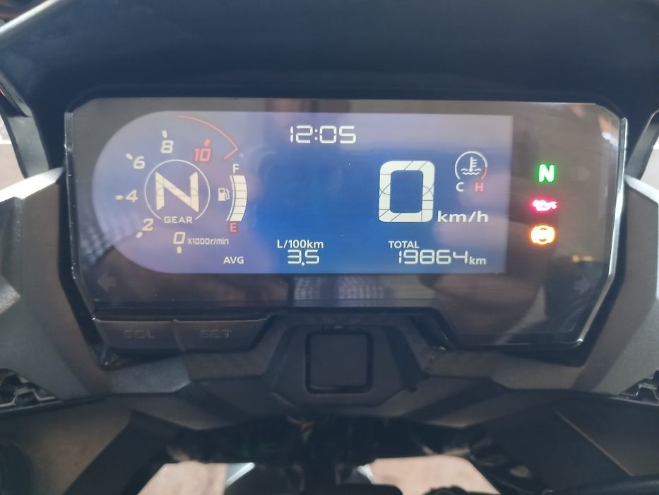 Honda cb500x 2022