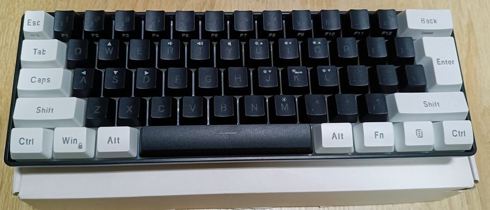 Клавіатура Snpurdiri V800