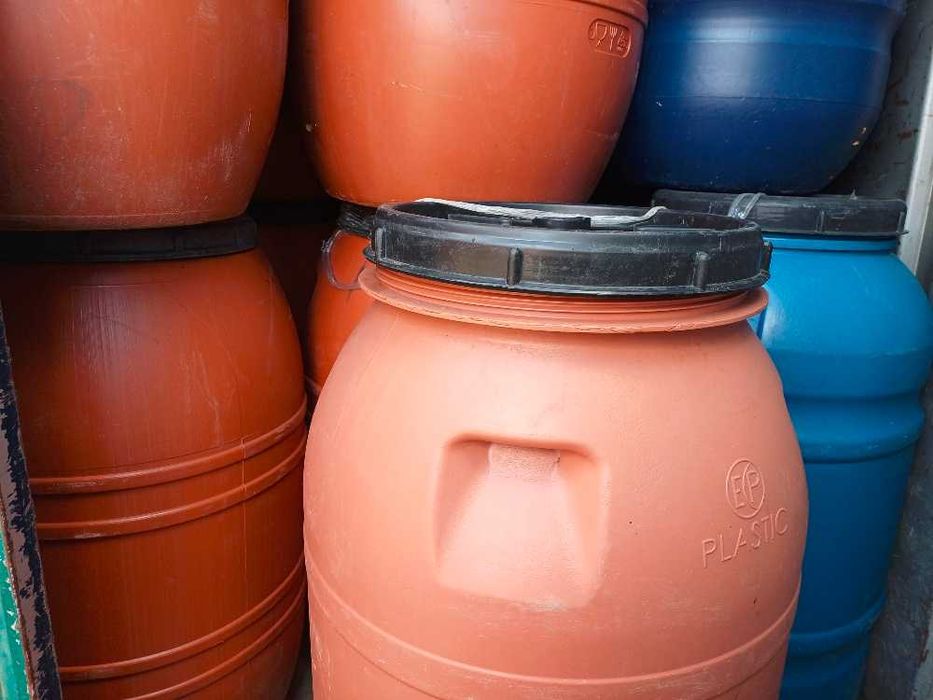 Beczki beczka 200 220 litrów 10szt - 600zł