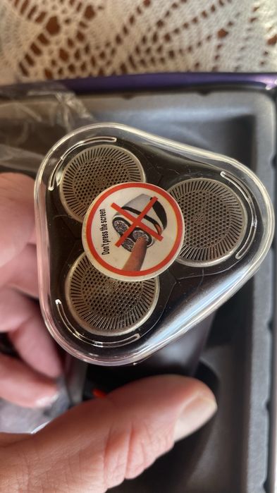 Maszynka elektryczna do golenia brody - nowa