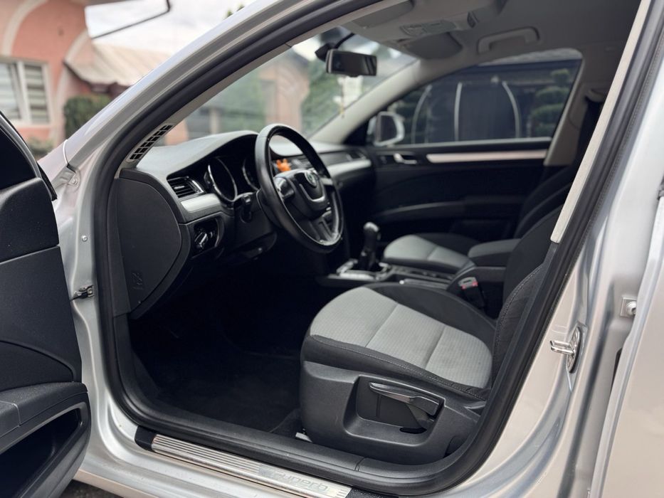 Skoda Superb 2009
