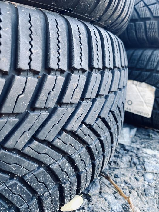 235 60 18 Bridgestone A005 85% Зима 2022 Гарантія