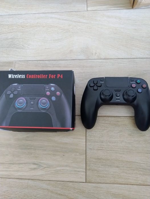 Bezprzewodowy kontroler do PS4 (Wireless Controller P4).
Bezprzewodowy