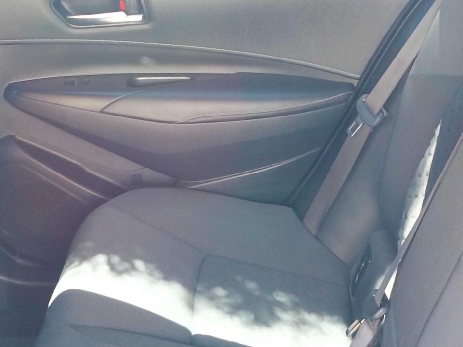 Toyota Corolla 1.8 Hybrid e-CVT Bi-Tone (2019) – 84.498 km